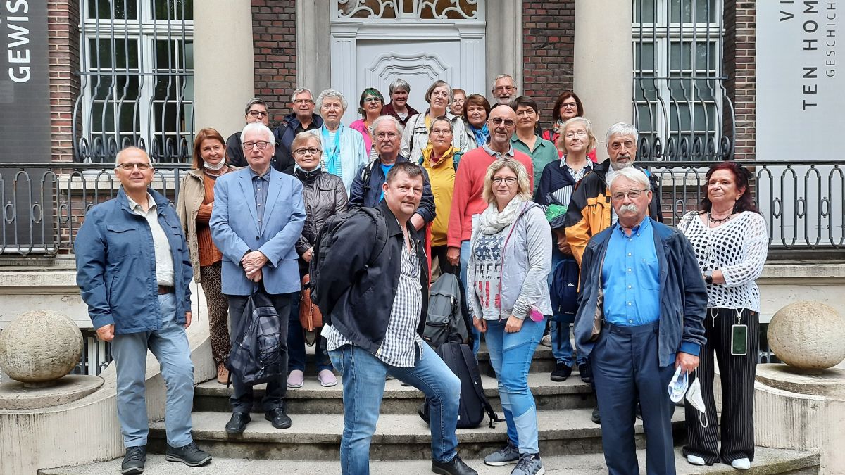 Exkursion zum Geschichtsort „Villa ten Hompel“