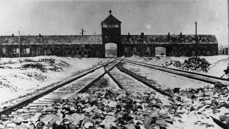 Eingangsbereich des KZ Auschwitz