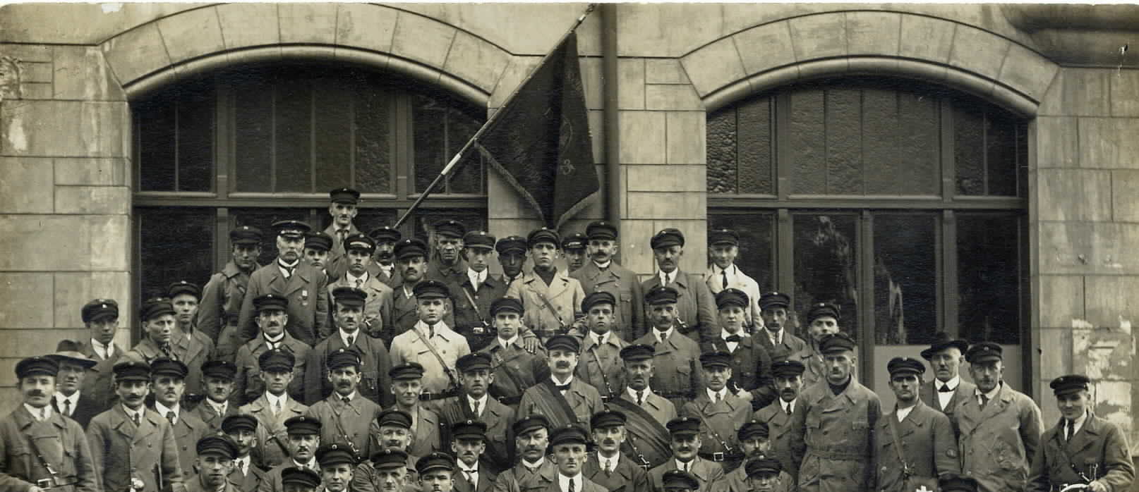 Stadtführung „Mutiges Meerbeck-Hochstraß  – mit dem Fahrrad auf den Spuren des Moerser Widerstandes“ 18.07.2021